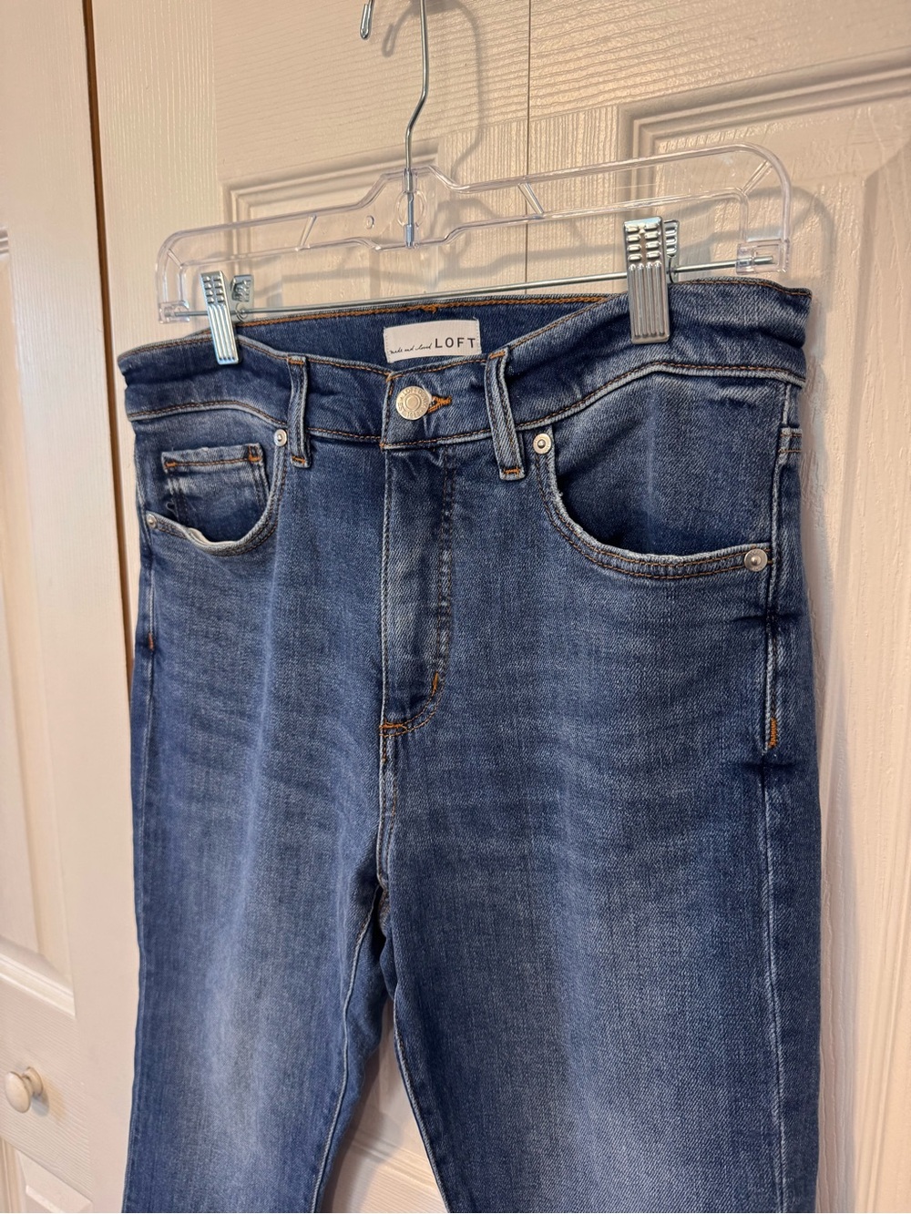 Loft Woman’s The Kick Cropped High Rise Jeans Size 28/6 Medium Wash - Picture 4 of 13
